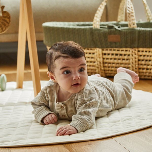 Organic Knitted Moses Basket & Mattress Juniper