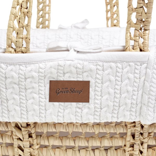 Organic Knitted Moses Basket, Mattress & Natural Foldable Stand White