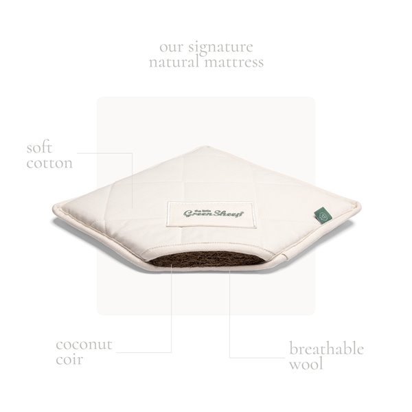 Organic Dimple Quilted Moses Basket, Mattress & Walnut Rocking Stand Truffle