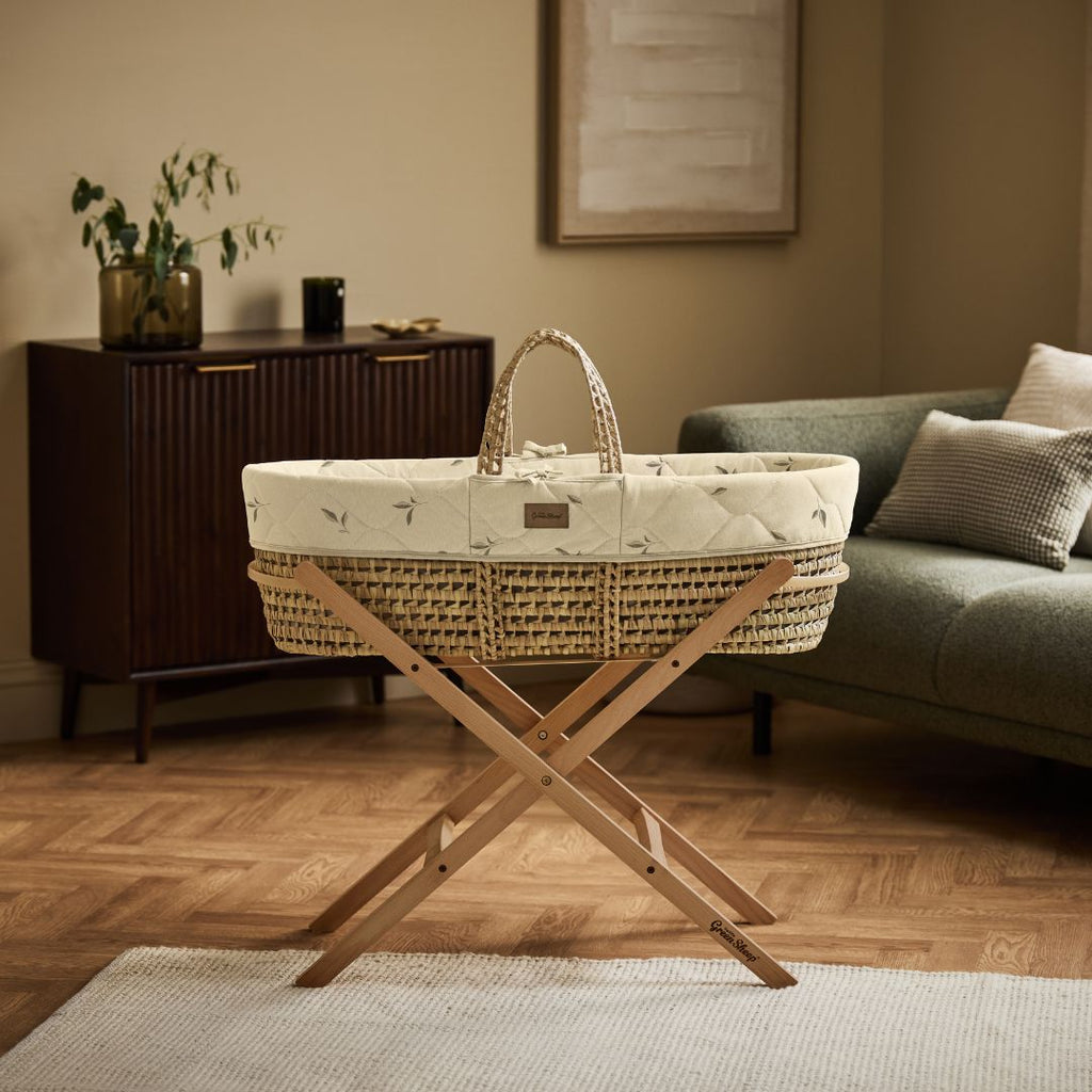 Organic Leaves Quilt Moses Basket, Mattress & Natural Static Stand