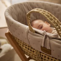 The Little Green Sheep - Organic Dimple Quilt Moses Basket & Mattress Truffle