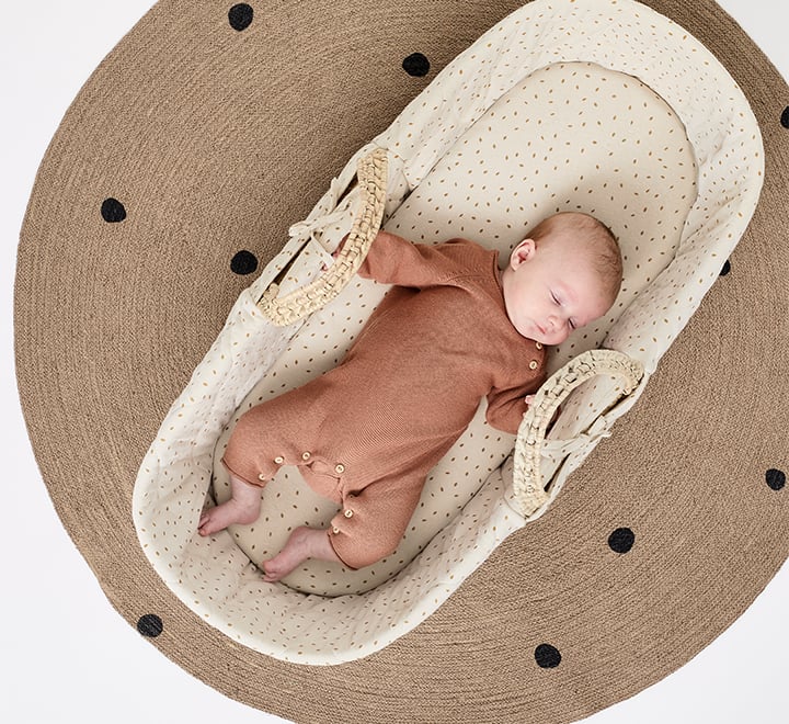 The Benefits of Moses Baskets for Your New Baby