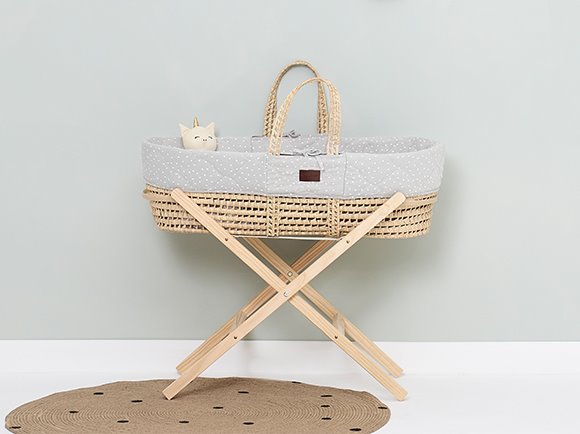 Why Moses Basket Sets Are The Best Baby Shower Gift!