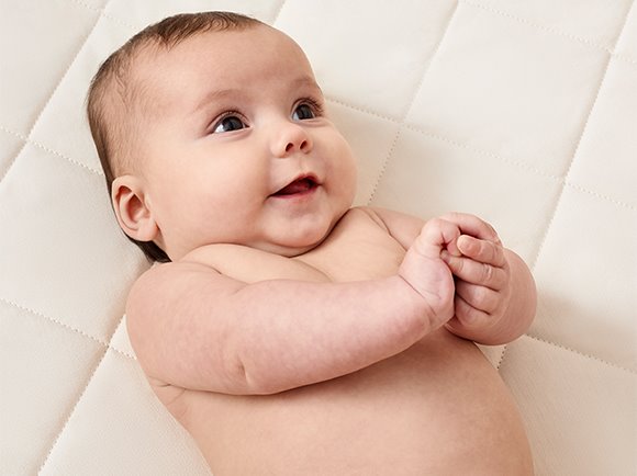 What is the Safest Mattress for a Baby? Standard vs Organic Crib Mattresses