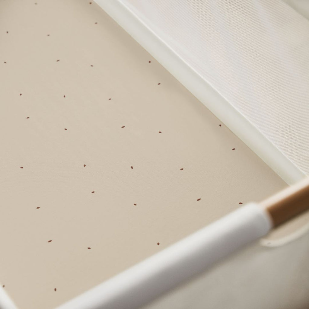 Organic Crib Fitted Sheets in Linen with Cocoa Rice
