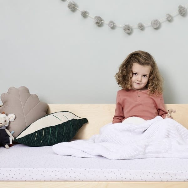 Little Green Sheep Baby blanket Organic Knitted Fleece Baby Blanket White