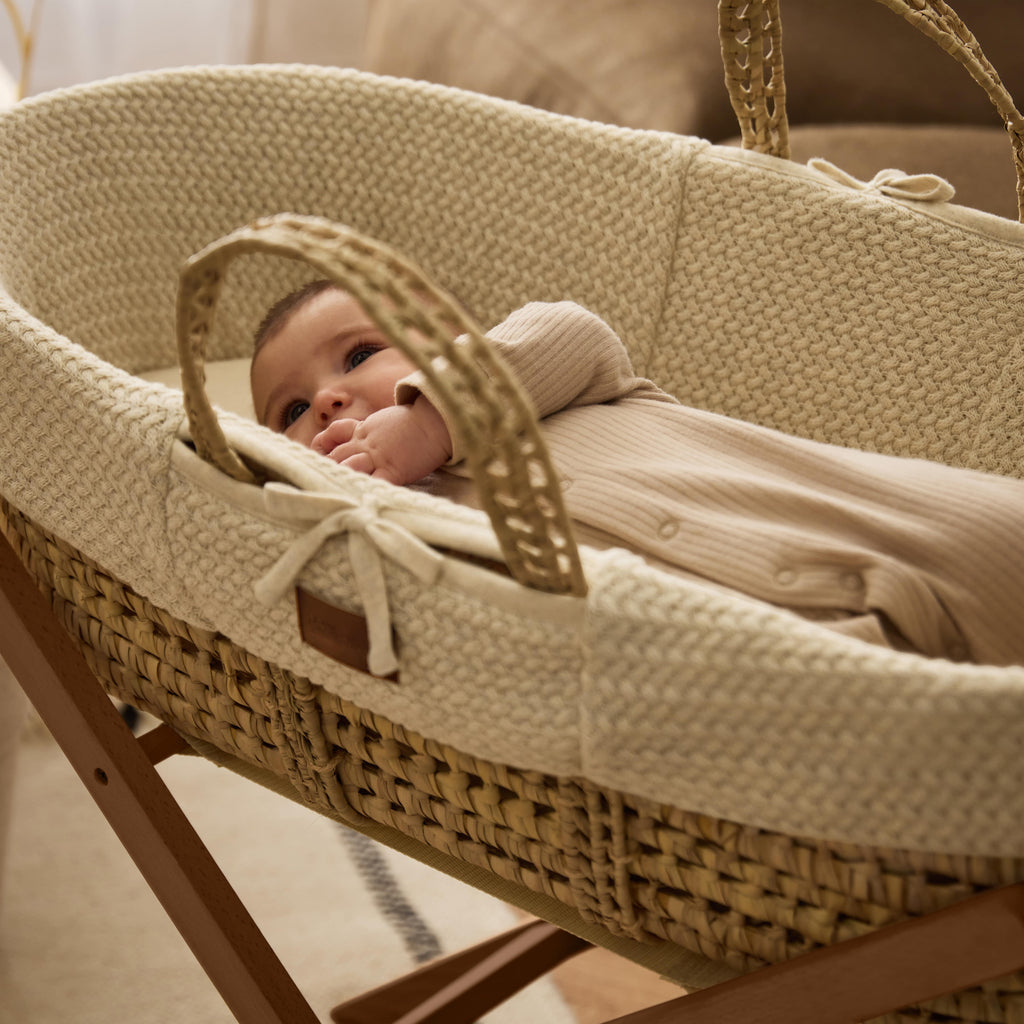Organic Wheat Knitted Moses Basket, Mattress & Walnut Foldable Stand Linen