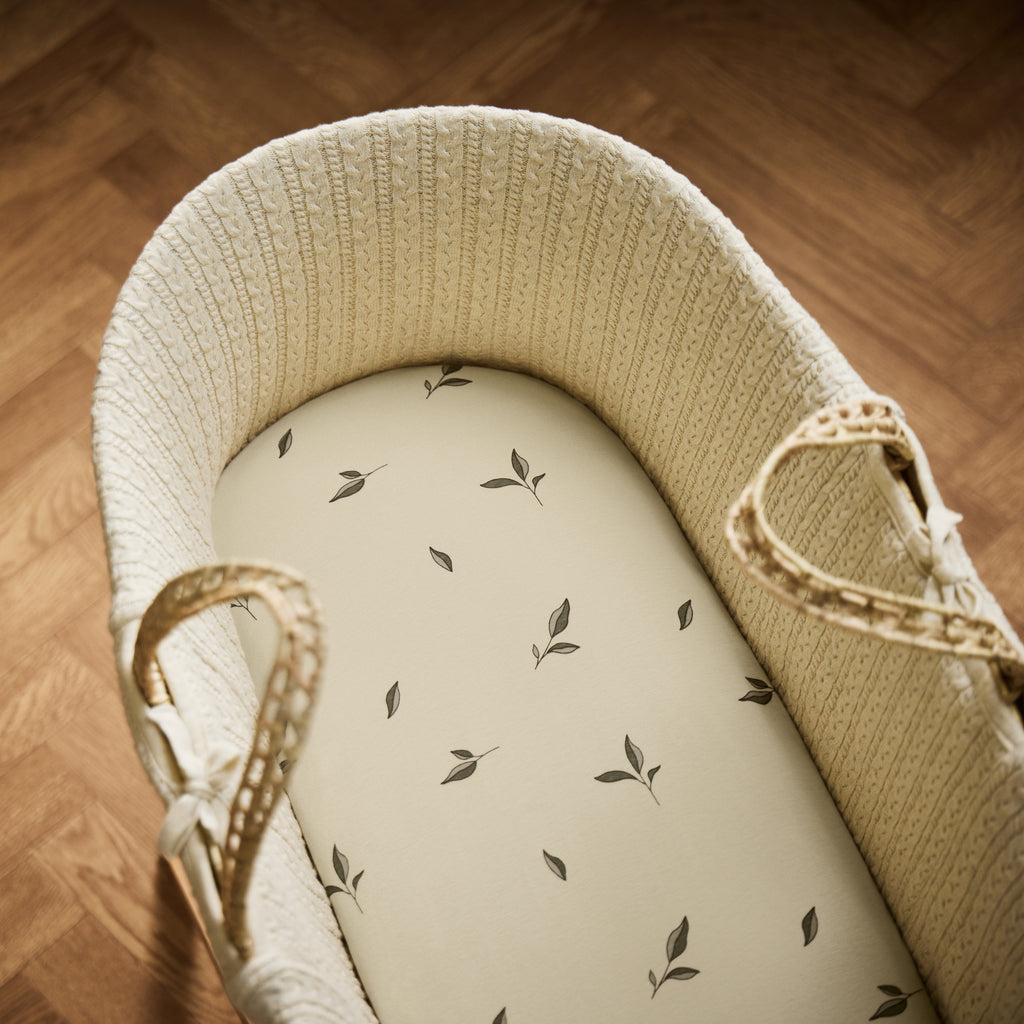 Organic Moses Basket Fitted Sheets in Leaves