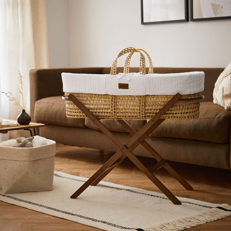 Organic Knitted Moses Basket, Mattress & Walnut Foldable Stand White